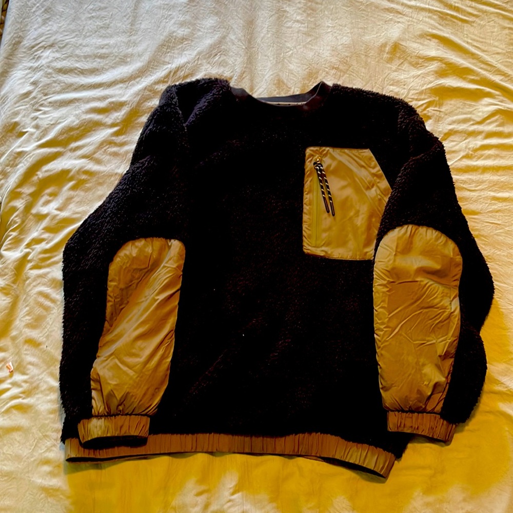 UGG XL M Niko Sherpa Crewneck